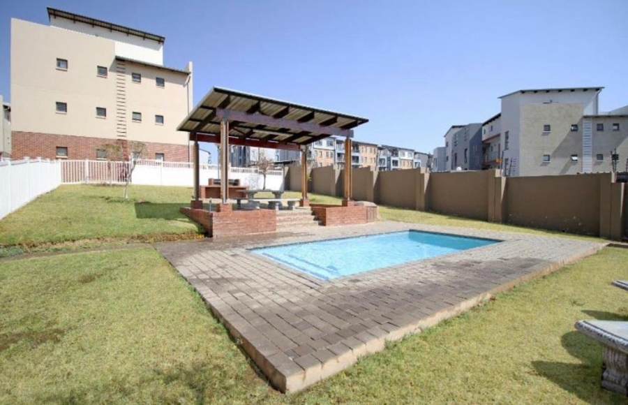 To Let 3 Bedroom Property for Rent in Barbeque Downs Gauteng