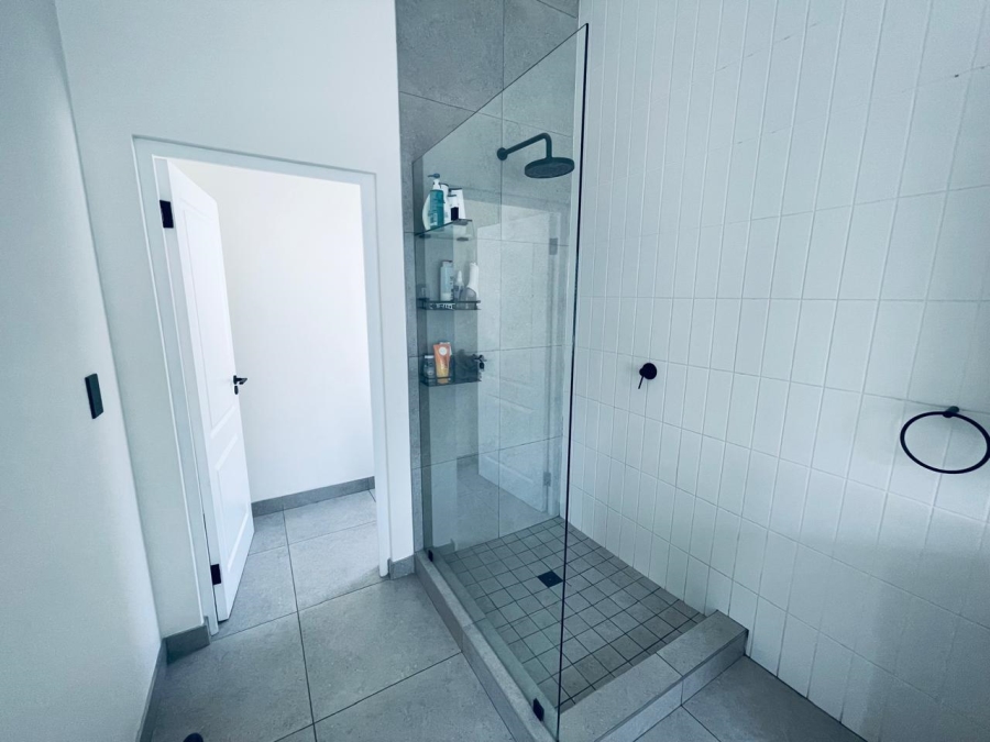 To Let 4 Bedroom Property for Rent in Bryanston Gauteng