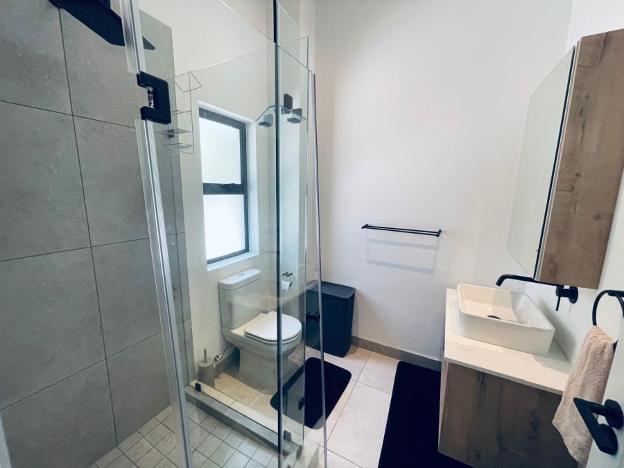 To Let 4 Bedroom Property for Rent in Bryanston Gauteng