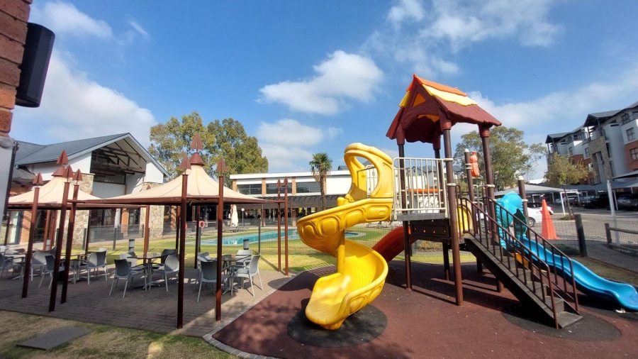 1 Bedroom Property for Sale in Olivedale Gauteng