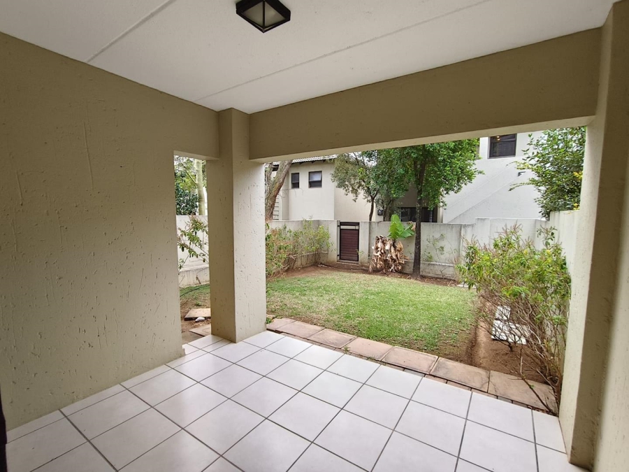2 Bedroom Property for Sale in Maroeladal Gauteng