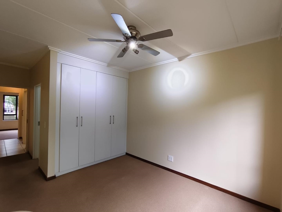 2 Bedroom Property for Sale in Maroeladal Gauteng