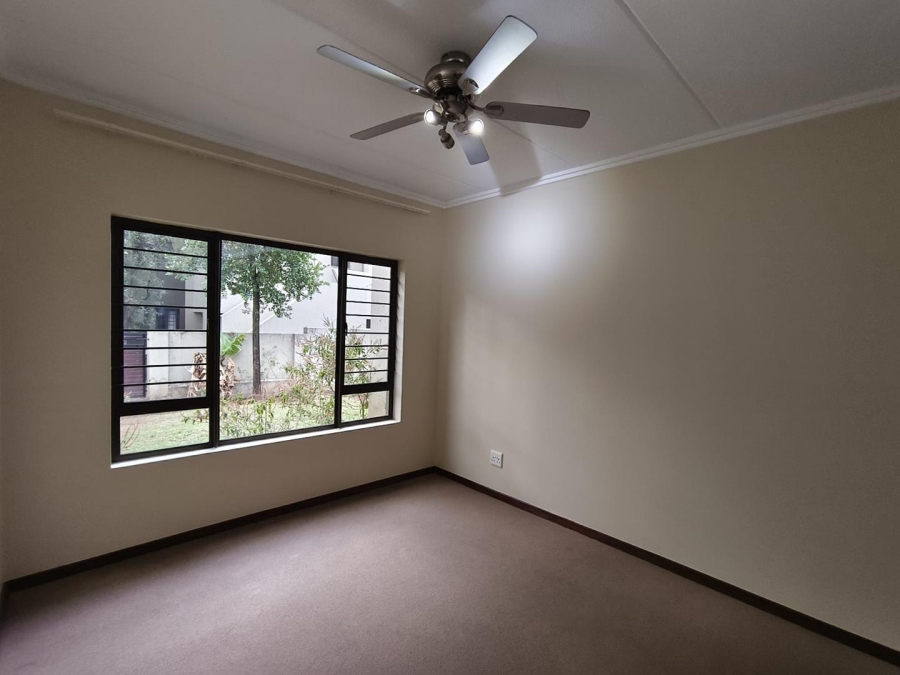 2 Bedroom Property for Sale in Maroeladal Gauteng
