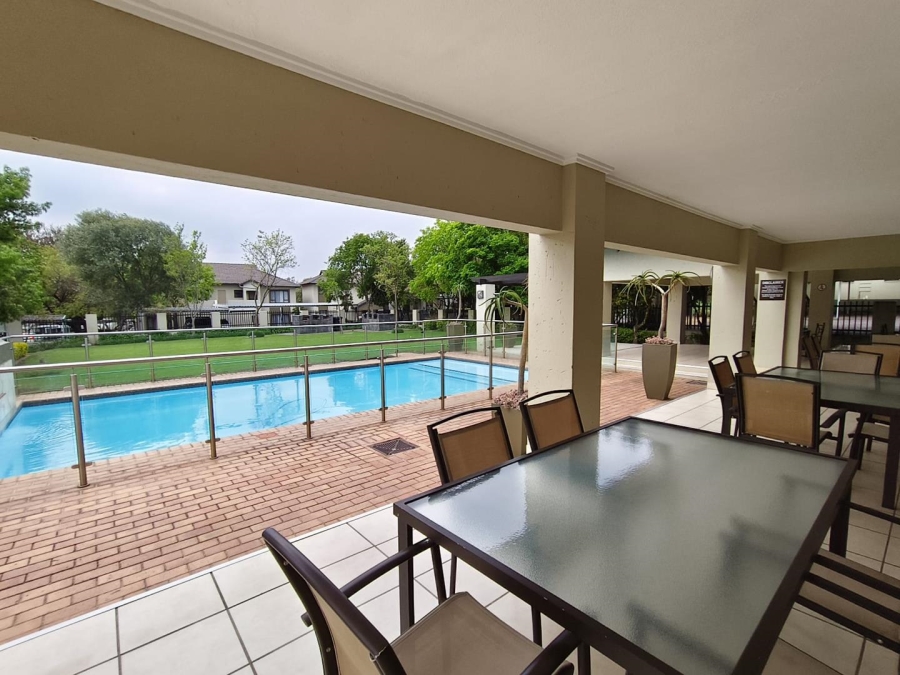 2 Bedroom Property for Sale in Maroeladal Gauteng