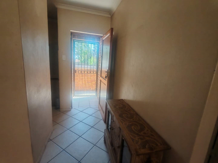 2 Bedroom Property for Sale in Clubview Gauteng