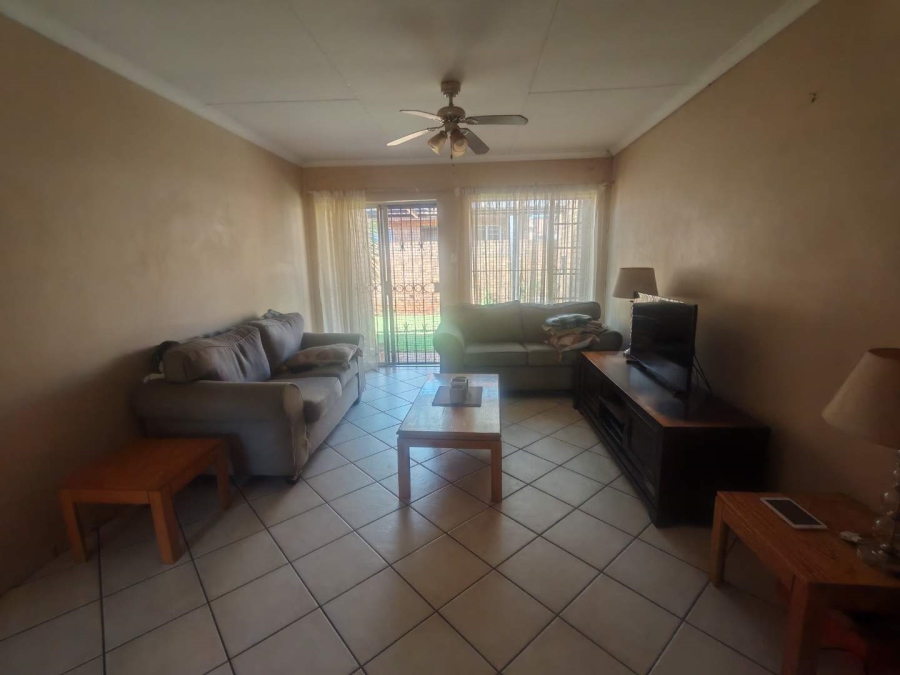 2 Bedroom Property for Sale in Clubview Gauteng