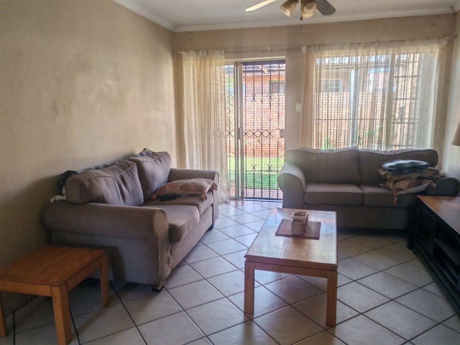 2 Bedroom Property for Sale in Clubview Gauteng