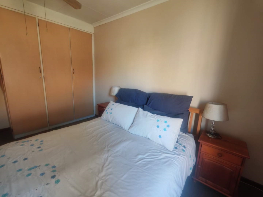 2 Bedroom Property for Sale in Clubview Gauteng
