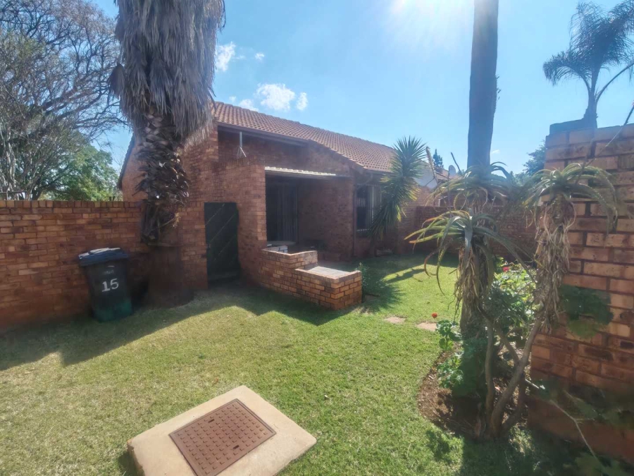 2 Bedroom Property for Sale in Clubview Gauteng