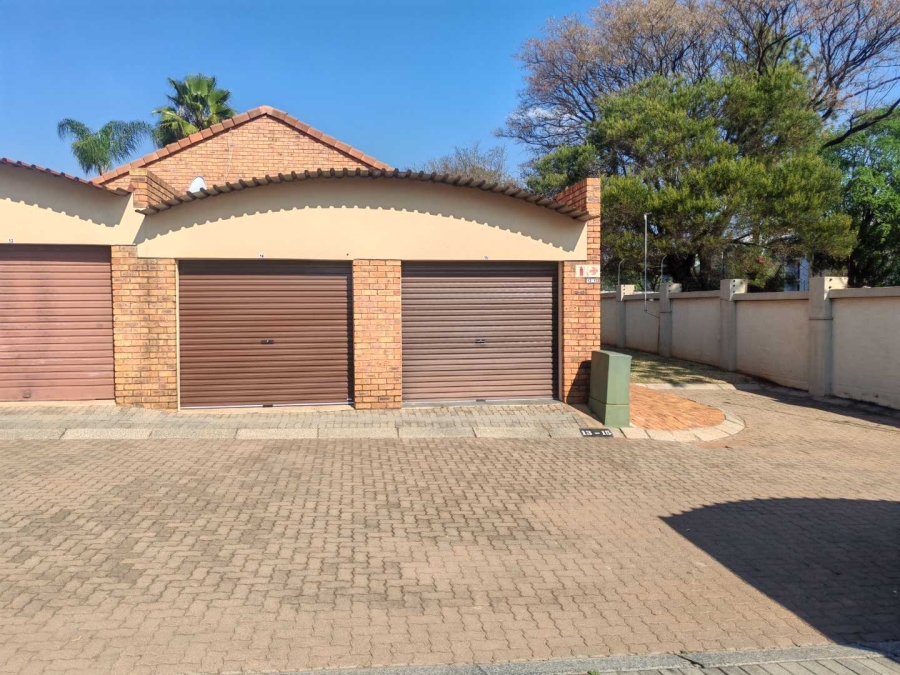 2 Bedroom Property for Sale in Clubview Gauteng