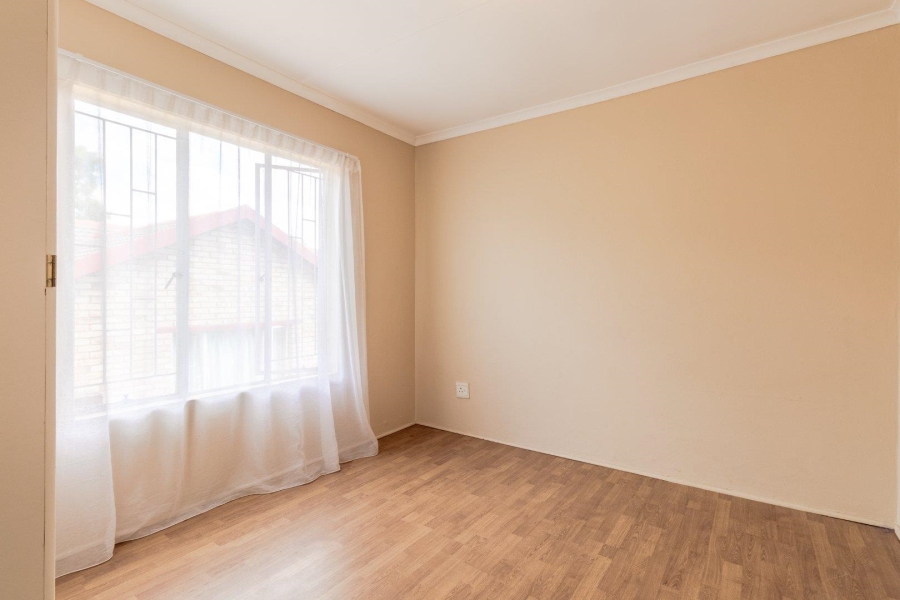 3 Bedroom Property for Sale in Wilgeheuwel Gauteng