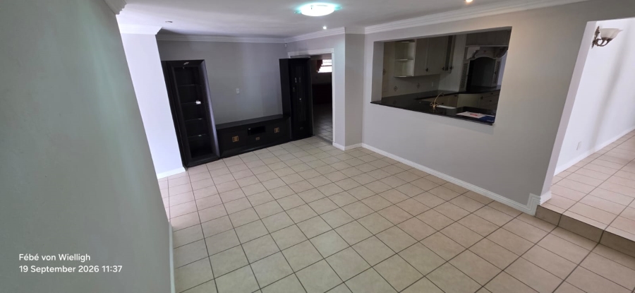 6 Bedroom Property for Sale in Noordheuwel Gauteng