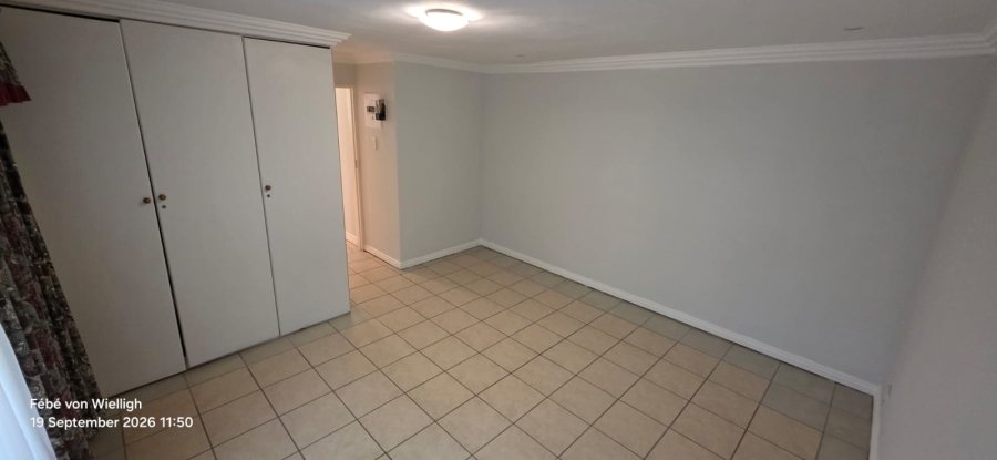 6 Bedroom Property for Sale in Noordheuwel Gauteng