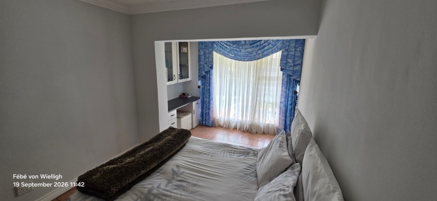 6 Bedroom Property for Sale in Noordheuwel Gauteng