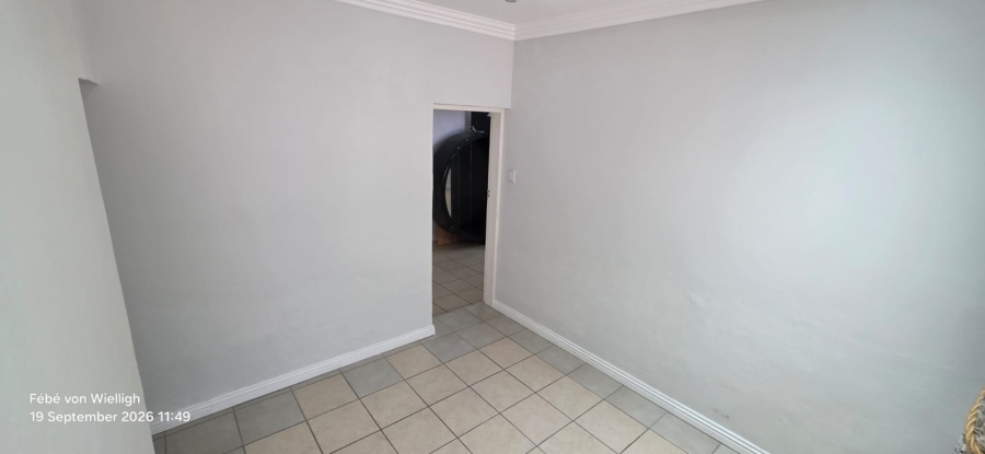 6 Bedroom Property for Sale in Noordheuwel Gauteng