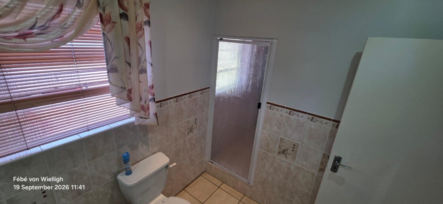 6 Bedroom Property for Sale in Noordheuwel Gauteng