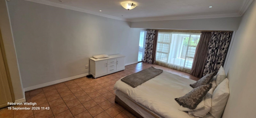 6 Bedroom Property for Sale in Noordheuwel Gauteng