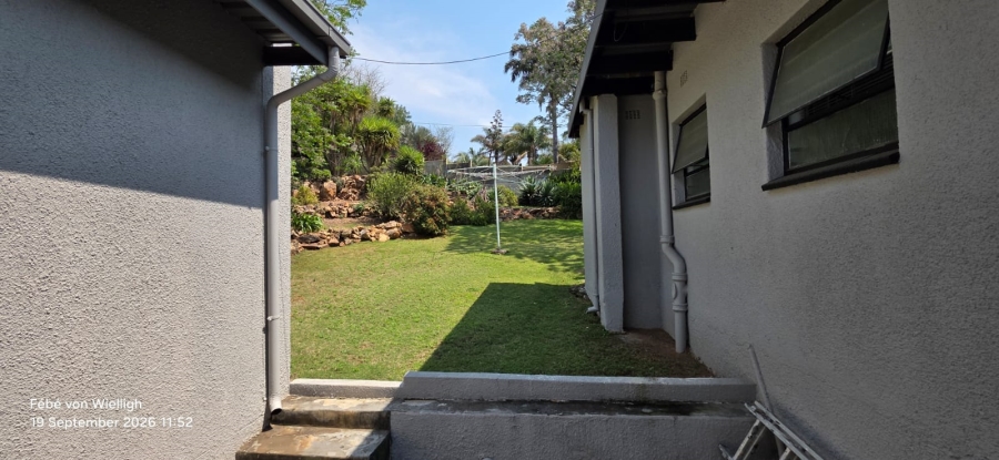 6 Bedroom Property for Sale in Noordheuwel Gauteng