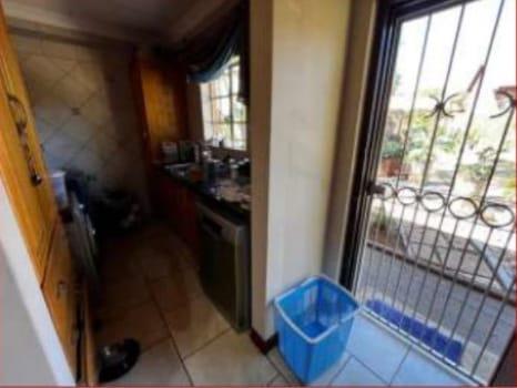To Let 4 Bedroom Property for Rent in Eldoraigne Gauteng