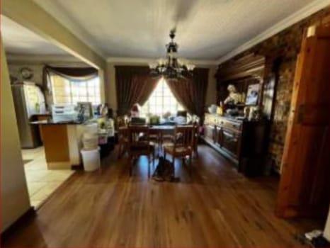 To Let 4 Bedroom Property for Rent in Eldoraigne Gauteng