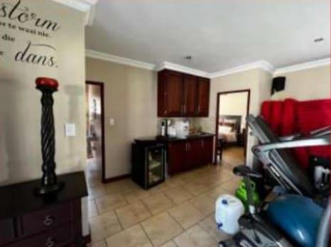 To Let 4 Bedroom Property for Rent in Eldoraigne Gauteng