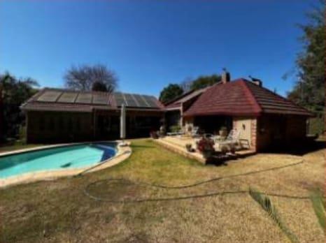 To Let 4 Bedroom Property for Rent in Eldoraigne Gauteng