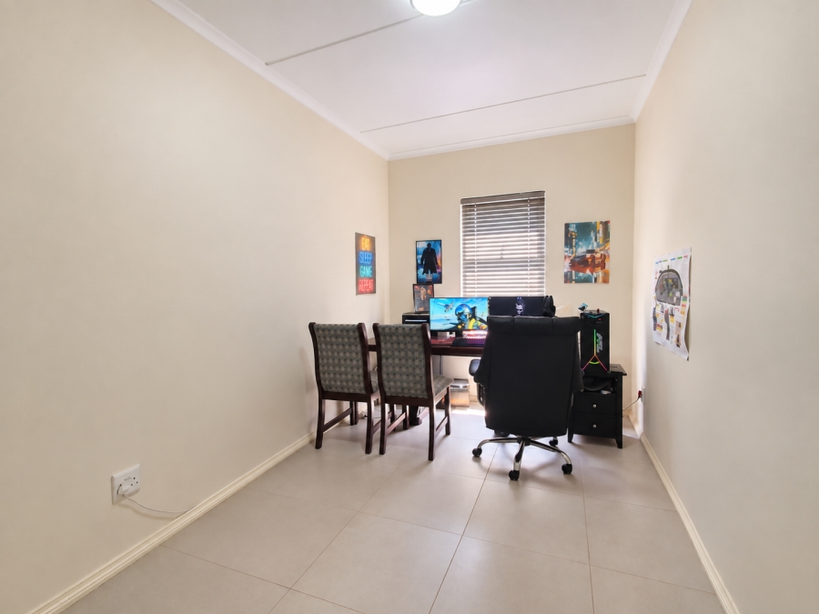 To Let 2 Bedroom Property for Rent in Carlswald North Gauteng