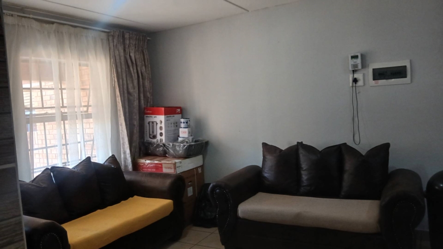 2 Bedroom Property for Sale in Alveda Park Gauteng