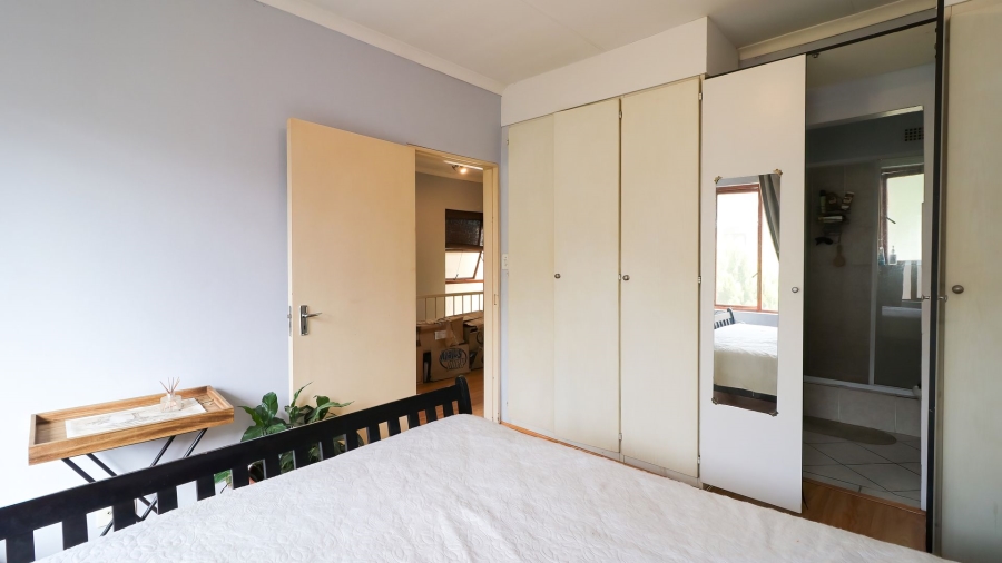 2 Bedroom Property for Sale in Paulshof Gauteng