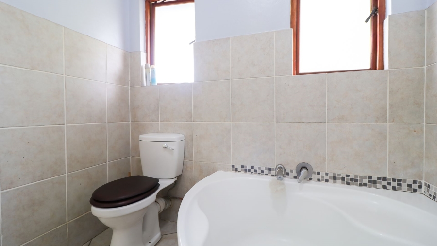 2 Bedroom Property for Sale in Paulshof Gauteng