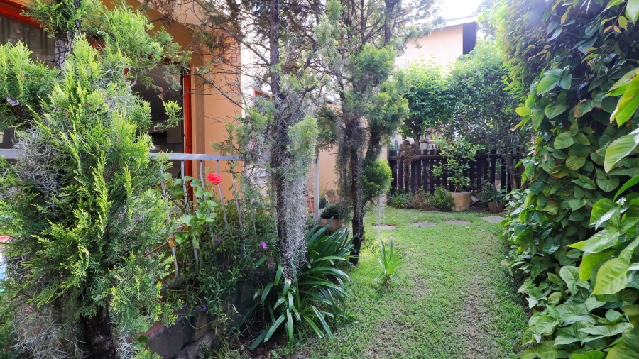 2 Bedroom Property for Sale in Paulshof Gauteng
