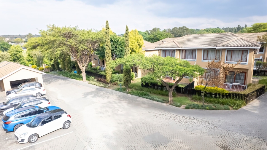 2 Bedroom Property for Sale in Paulshof Gauteng
