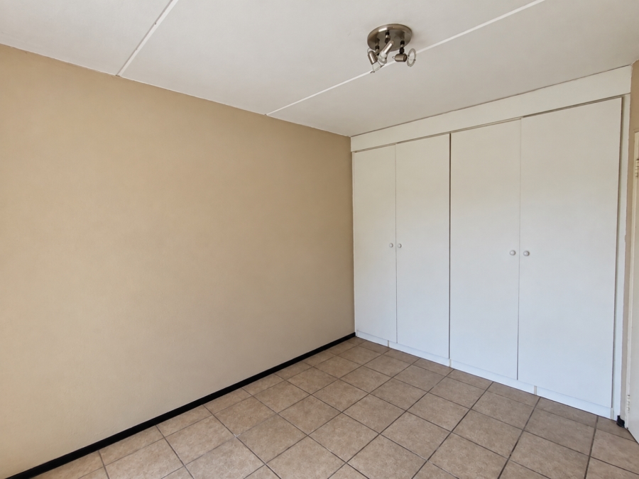 2 Bedroom Property for Sale in Theresa Park Gauteng