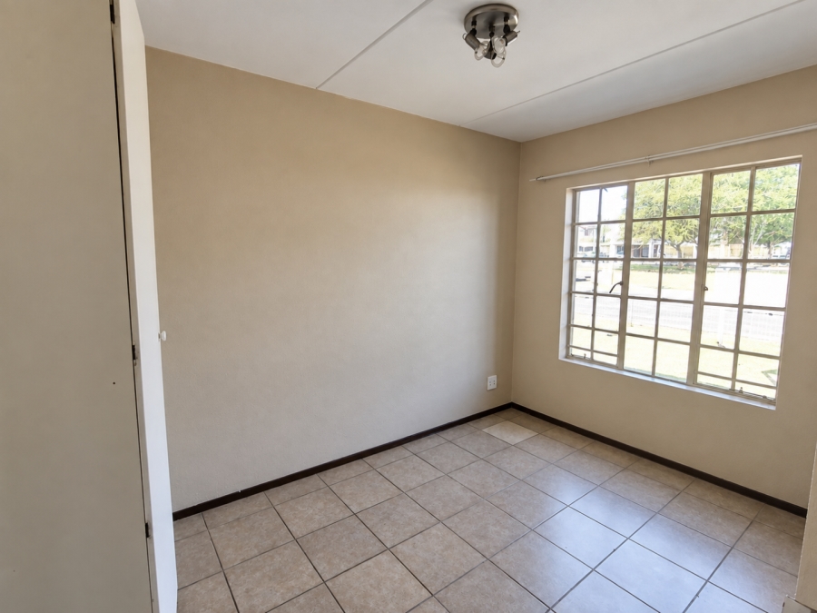 2 Bedroom Property for Sale in Theresa Park Gauteng