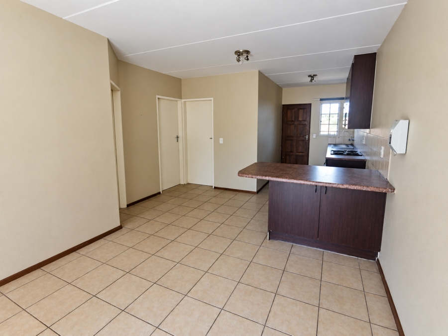 2 Bedroom Property for Sale in Theresa Park Gauteng
