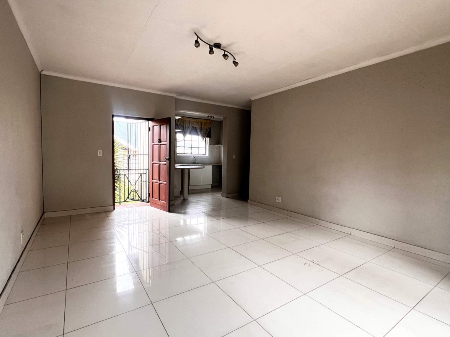 2 Bedroom Property for Sale in Northwold Gauteng