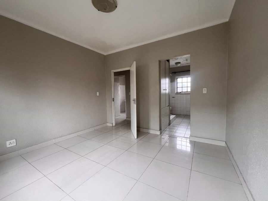 2 Bedroom Property for Sale in Northwold Gauteng