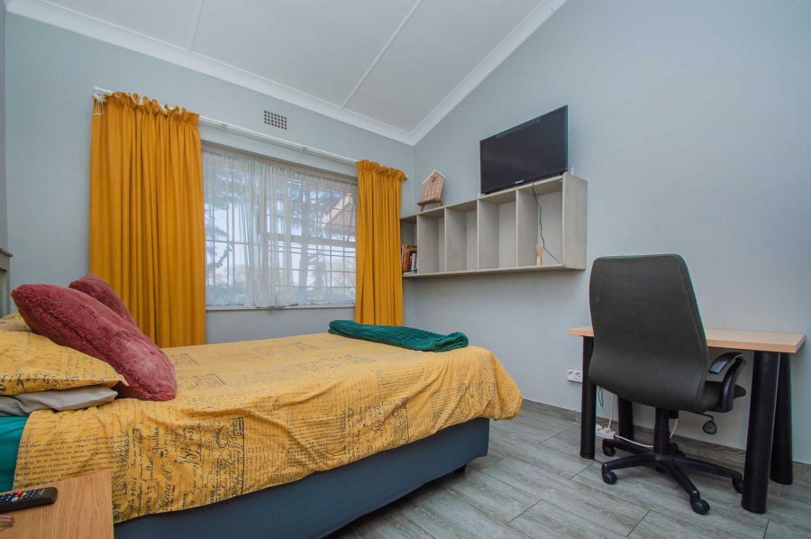 5 Bedroom Property for Sale in Blairgowrie Gauteng