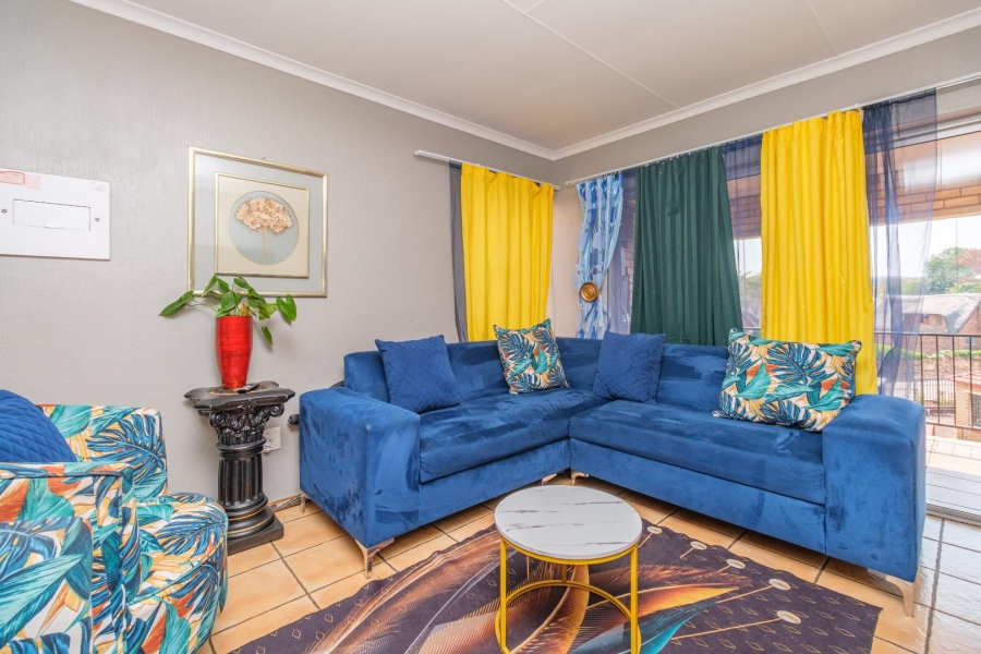 3 Bedroom Property for Sale in Die Hoewes Gauteng