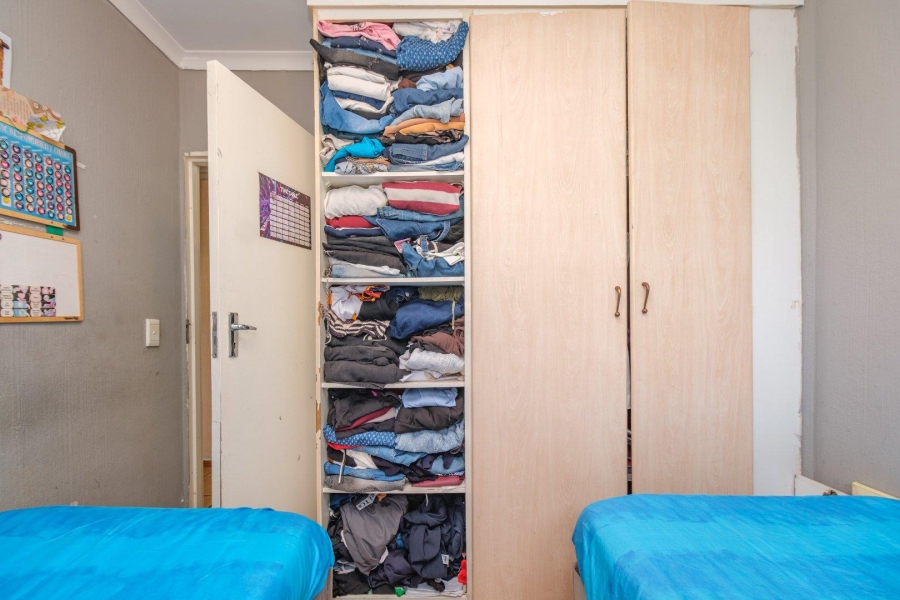 3 Bedroom Property for Sale in Die Hoewes Gauteng