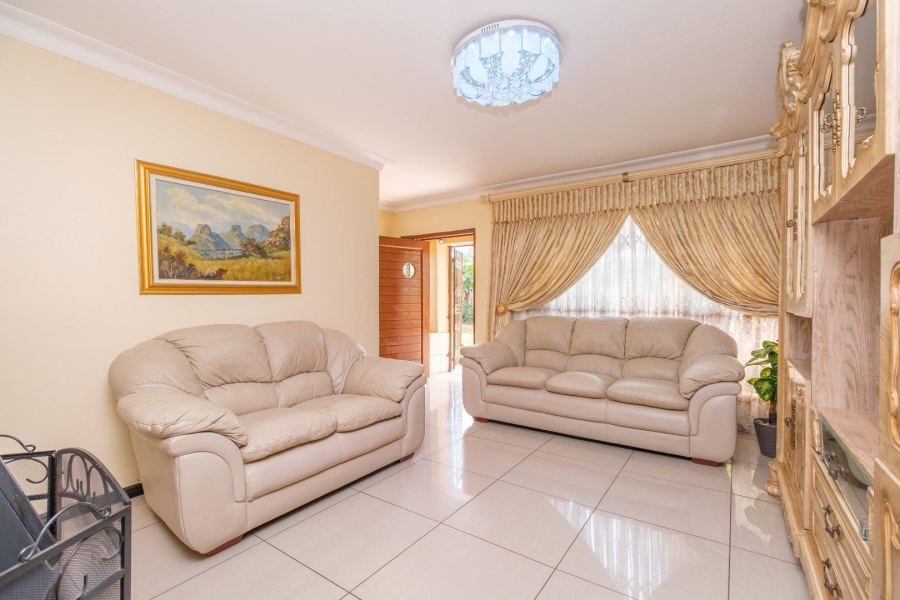 3 Bedroom Property for Sale in Highveld Gauteng