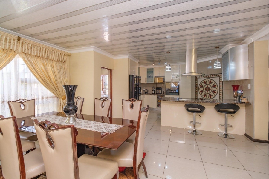 3 Bedroom Property for Sale in Highveld Gauteng
