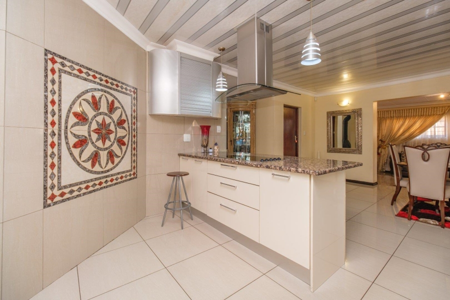 3 Bedroom Property for Sale in Highveld Gauteng