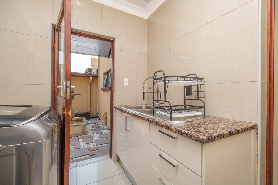 3 Bedroom Property for Sale in Highveld Gauteng