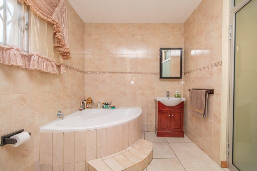 3 Bedroom Property for Sale in Highveld Gauteng