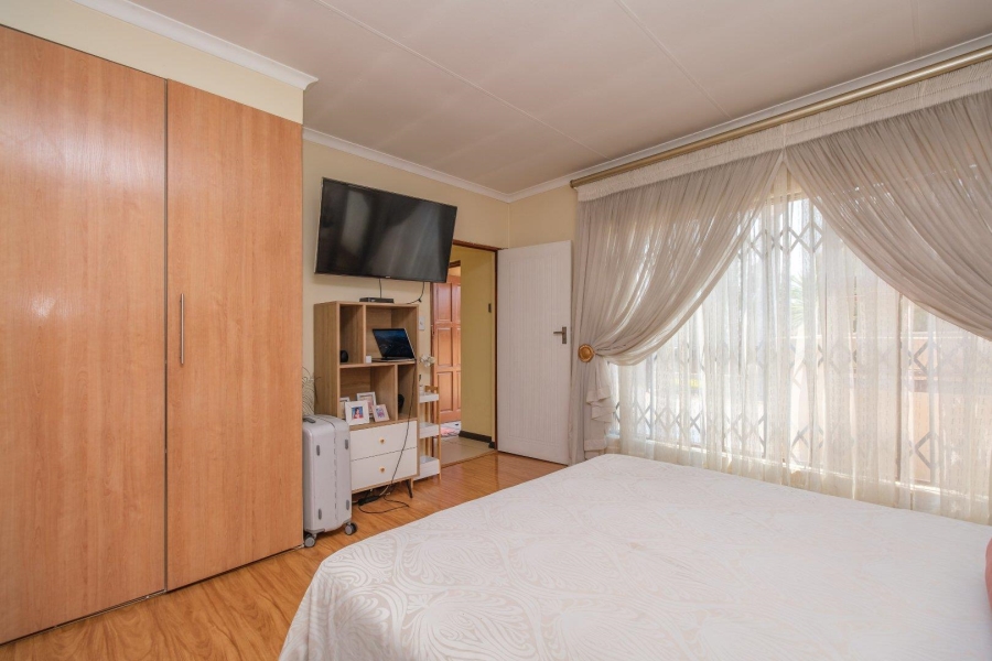 3 Bedroom Property for Sale in Highveld Gauteng