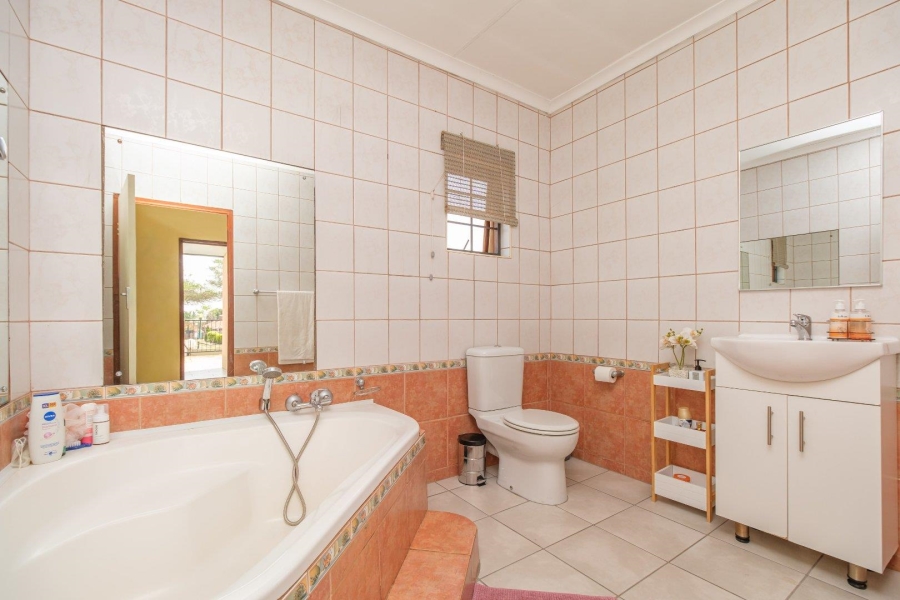 3 Bedroom Property for Sale in Highveld Gauteng