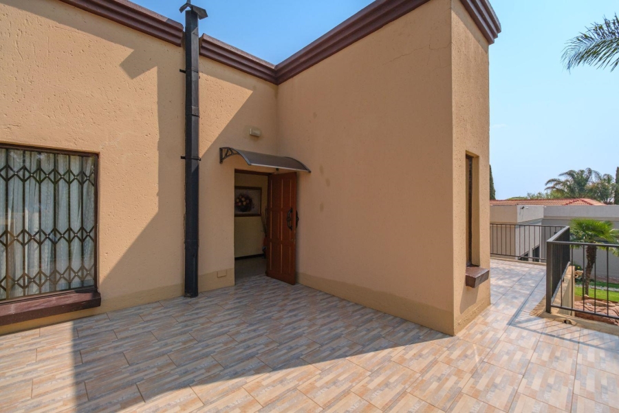 3 Bedroom Property for Sale in Highveld Gauteng