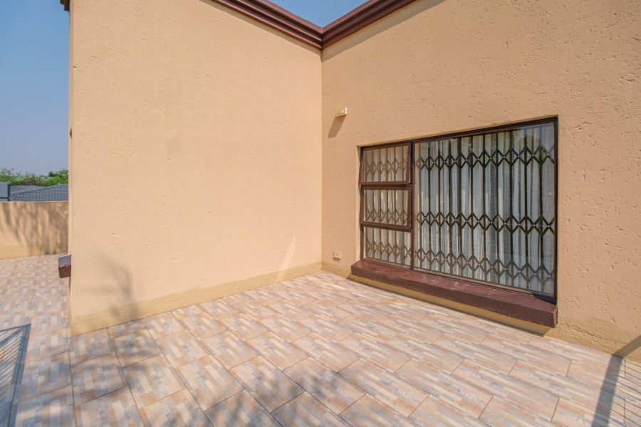 3 Bedroom Property for Sale in Highveld Gauteng