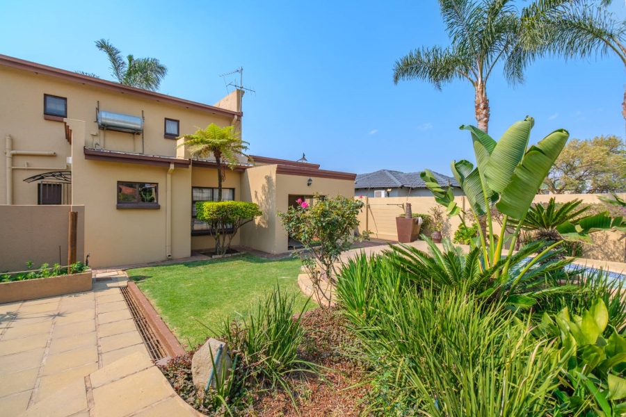 3 Bedroom Property for Sale in Highveld Gauteng